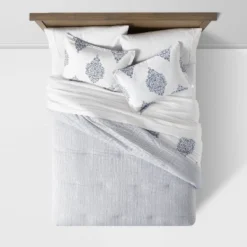 Reversible Medallion Family-Friendly Comforter & Sham Set White/Blue - Threshold™ -Threshold Home Furniture Store GUEST 09637872 518f 421a b25c 46e43091aa78