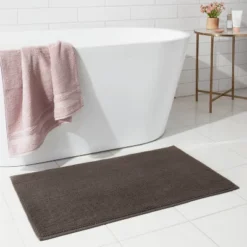 21"x34" Bath Mat - Threshold Signatureâ˘