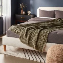 60"x80" Waffle Bed Throw - Thresholdâ˘